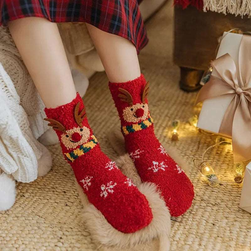 Cozy Christmas Fleece Socks – Warm Cartoon Mid-Tube Sleep Socks