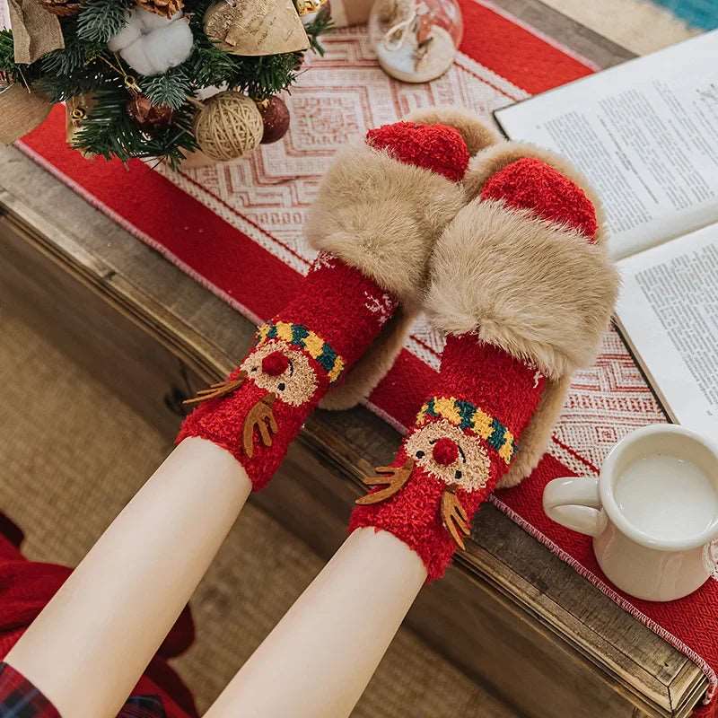 Cozy Christmas Fleece Socks – Warm Cartoon Mid-Tube Sleep Socks